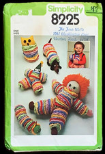 Simplicity 8225 Pattern Sweet