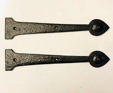 A Pair Of 12" Spear End False