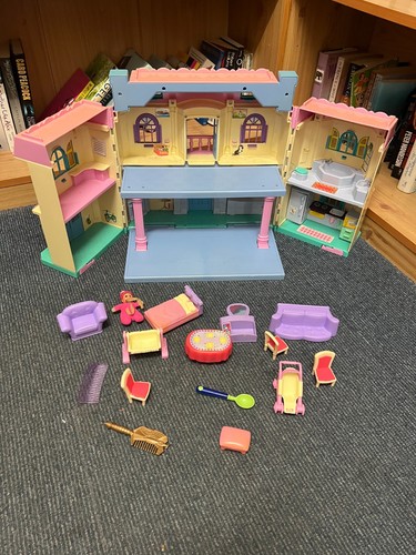 Playmobil dolls house - dolls,
