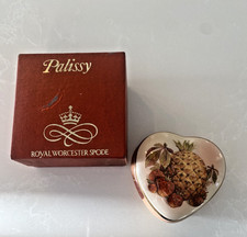 Vintage Palissy Royal