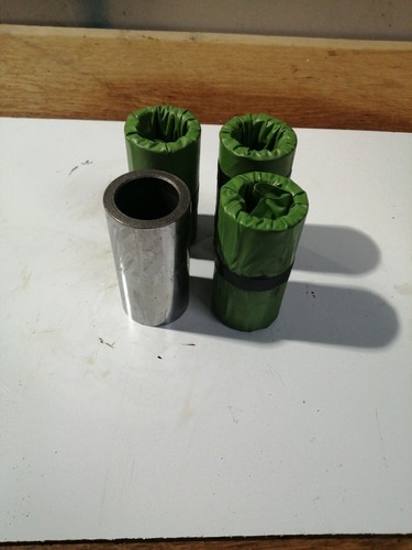 Caterpillar set 4 - d4,