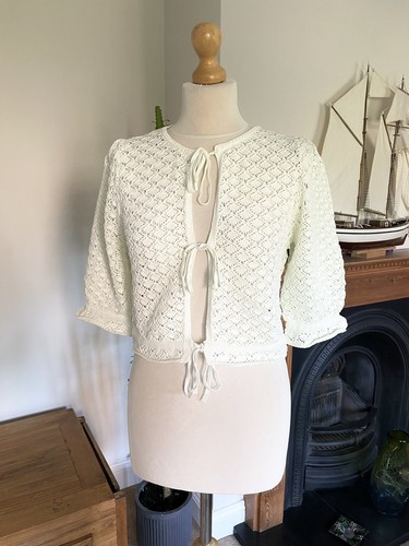 Zara light pastel green near - zara,