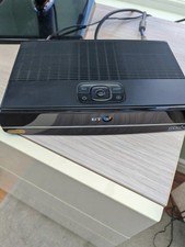 BT Ultra HD YouView Box UHD DTR-T4000/1TB with Twin HD Freeview and 7 Day EPG