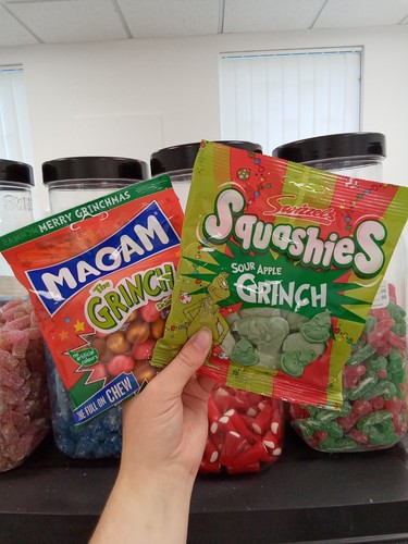 Grinch sweets bundle swizzels - grinch,