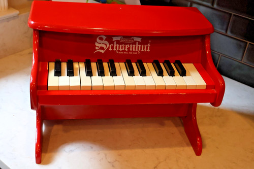 Keys schoenhut red toy - schoenhut,