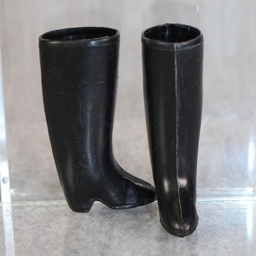 Sindy pedigree doll boots - pedigree,