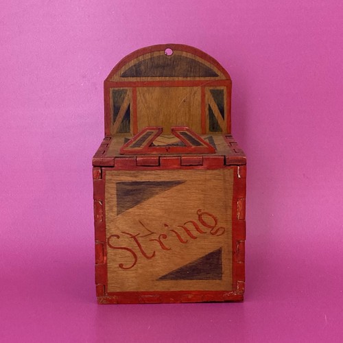 Vintage wooden folk art string - wooden,