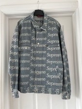 Supreme - Frayed Logos Denim
