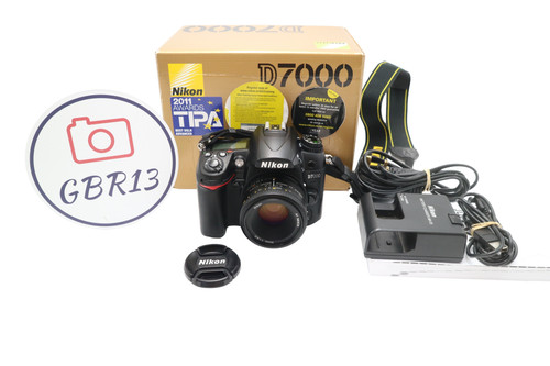 Nikon d7000 dslr camera kit - nikon,