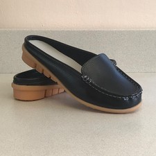 Ladies.5.(38) Black Leather Slip on Cushioned Flat Low Wedge Loafer Mules.