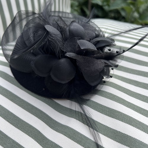 Black fascinator disc hat - fascinator, clip
