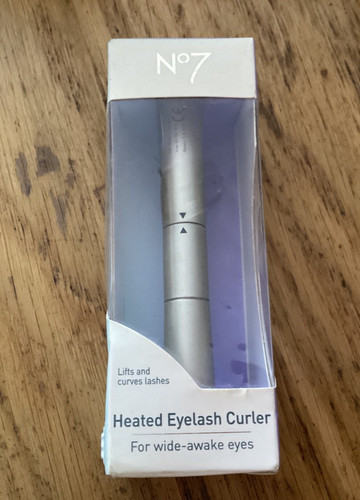 Boots heated eyelash - no,