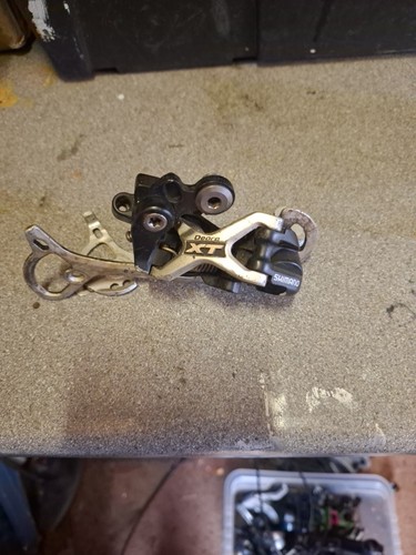 Shimano deore rear mec - xt,