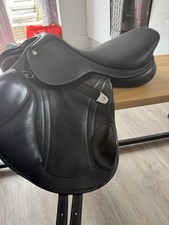 Bates Advanta Jump Saddle 17.5" Monoflap Black