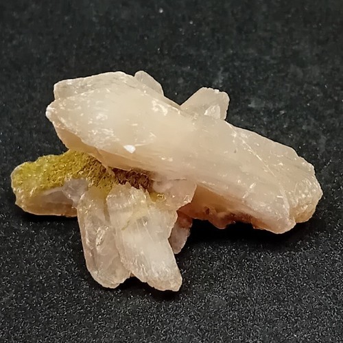 APOPHYLLITE-STILBITE