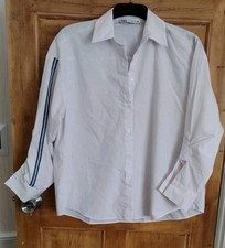 Zara White Blouse Size Small ( L139) 
