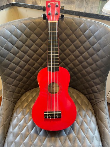 Ukulele martin smith red - -,