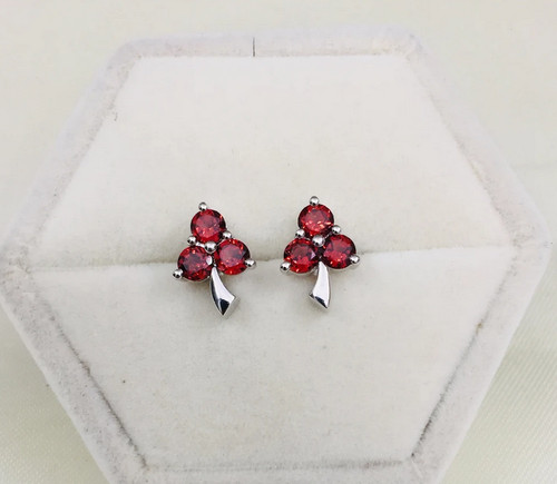 Natural garnet 4x4 - 4x4, mm