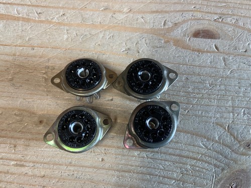 B9a mcmurdo vintage valve - x4,