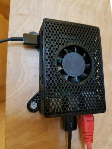 Raspberry pi4 wall - raspberry,