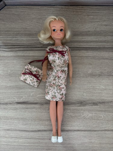 Vintage sindy doll - doll, blonde
