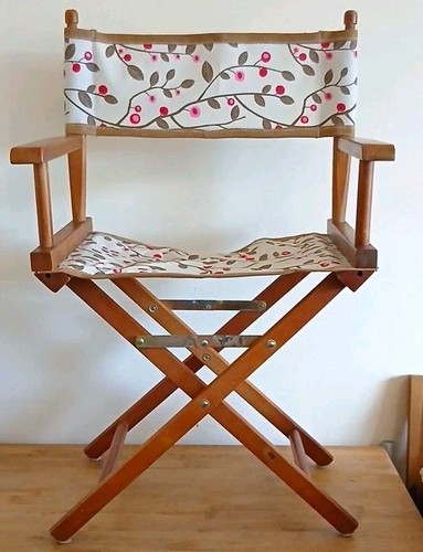 Folding director chair - folding,