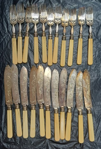 Antique knives and forks - knives, 24