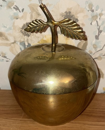 Brass large apple leaf - large,