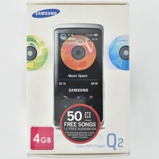 White Samsung Q2 Video MP3