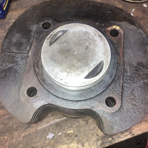 Bsa b31 barrel piston - bsa,