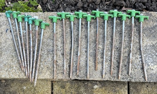 Steel tent pegs groundsheet - pegs,