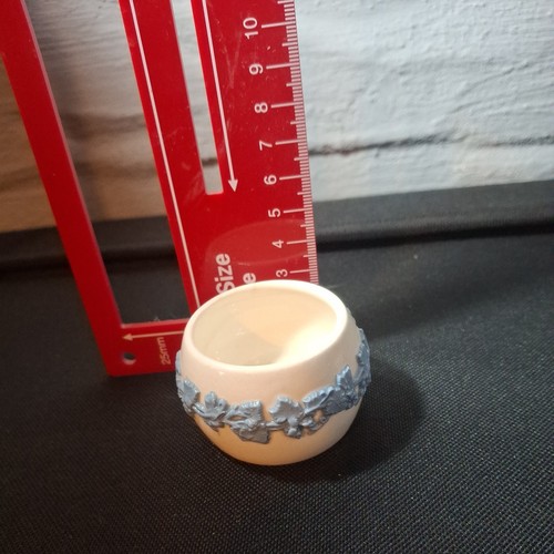 Vintage wedgwood embossed - wedgwood,