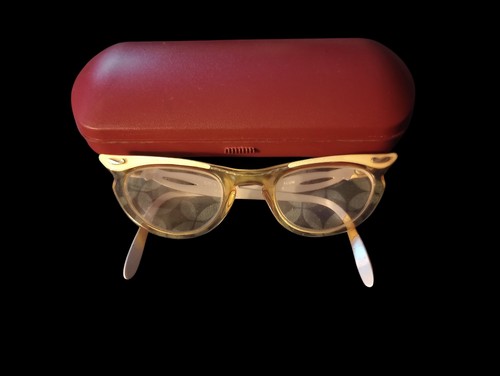 Vintage cat eye alum usa - vintage,