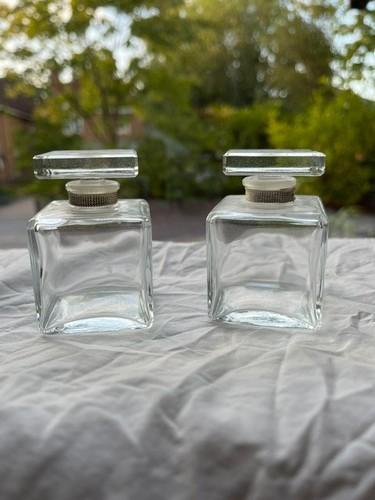 Pair glass perfume bottle - a,