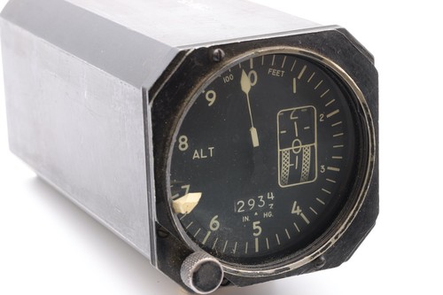 Kollsman aircraft altimeter - aircraft,