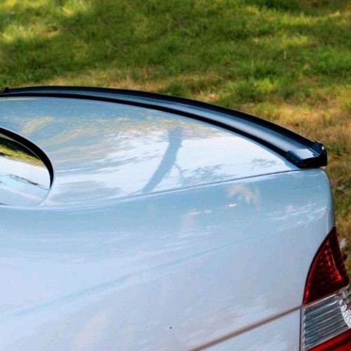 Matt black rear lip roof