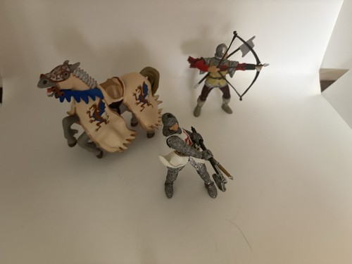 Papo knight figures - papo,