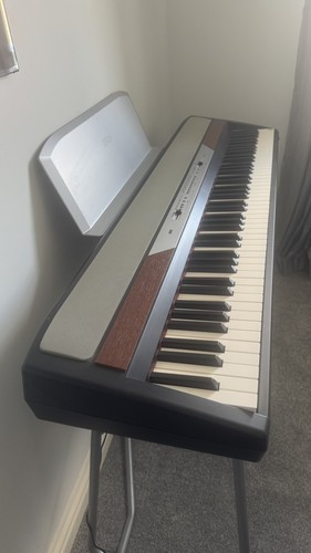Korg 250 weighted key - 88,