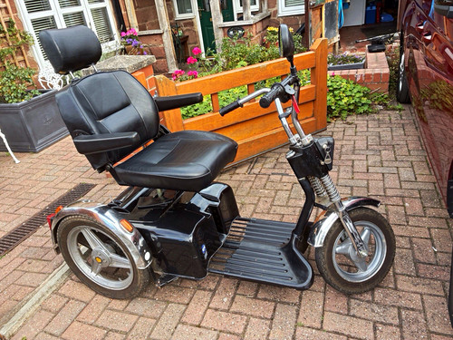 Tga black wheel - black, 3-wheel