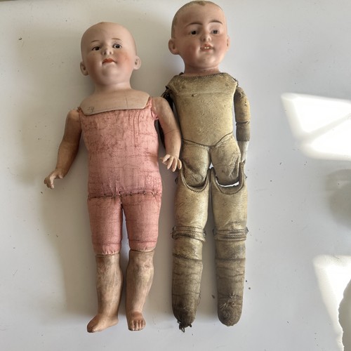 Two german early character - two,
