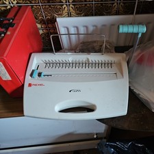 Rexel CB255 Desktop A4 Comb