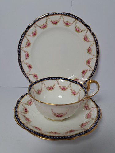 Vintage aynsley china - china, trio