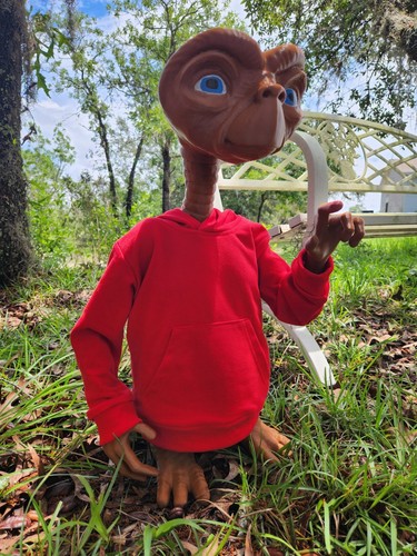 The extra terrestrial - e.t., extra-terrestrial