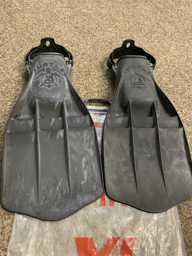 Scuba turtle rubber jet - turtle,