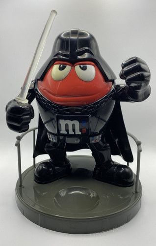 Nwt star wars darth vader - nwt, m&m