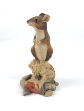 Vintage Border Fine Arts