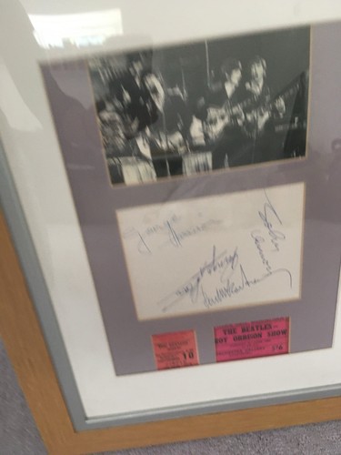 Beatles signatures - beatles,