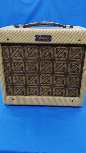 Fender guitar amplifier - amplifier, tweed