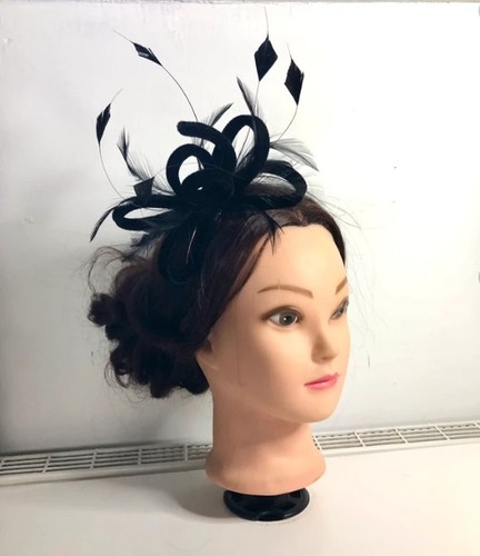 Velvet style hoop - velvet, feather