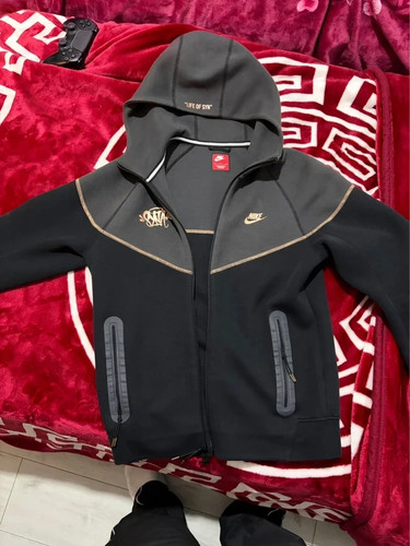 Nike tech fleece central - fleece,